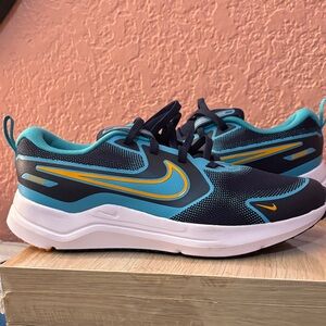 Nike Teal and Orange Sneakers